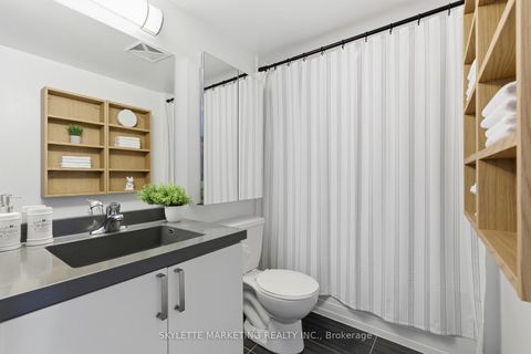 Photo 21 at 701 - 801 Sheppard Avenue W, Clanton Park, Toronto