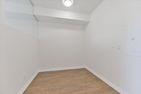 Photo 13 at 1106 - 101 erskine Avenue, Mount Pleasant West, Toronto
