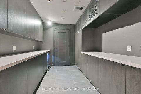 Photo 29 at 1106 - 101 erskine Avenue, Mount Pleasant West, Toronto