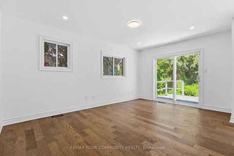 Photo 5 at 924 Helen Street, Alcona, Innisfil