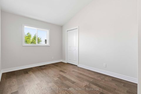 Photo 27 at 924 Helen Street, Alcona, Innisfil
