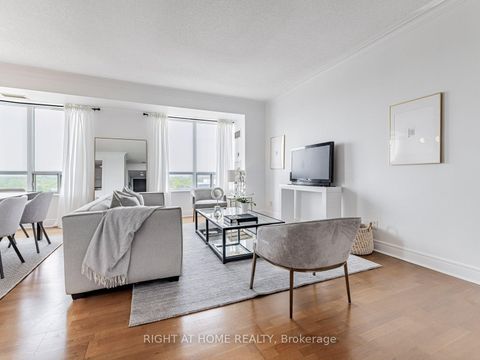 Photo 6 at RG1 - 1 Clairtrell Road, Willowdale East, Toronto
