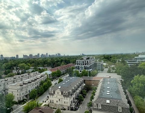 Photo 11 at RG1 - 1 Clairtrell Road, Willowdale East, Toronto