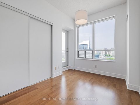 Photo 15 at RG1 - 1 Clairtrell Road, Willowdale East, Toronto
