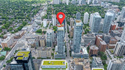 Photo 1 at PH2 - 185 Roehampton Avenue, Mount Pleasant West, Toronto