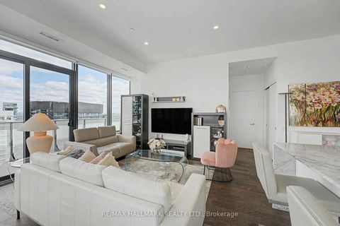 Photo 8 at PH2 - 185 Roehampton Avenue, Mount Pleasant West, Toronto