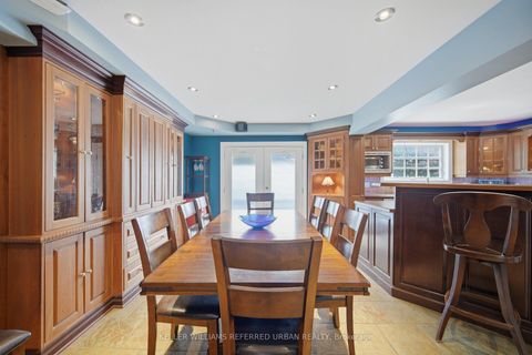 Photo 6 at 82 Eastman Crescent, Leslie Valley, Newmarket