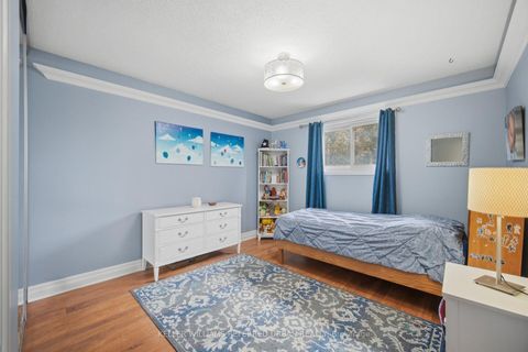Photo 19 at 82 Eastman Crescent, Leslie Valley, Newmarket
