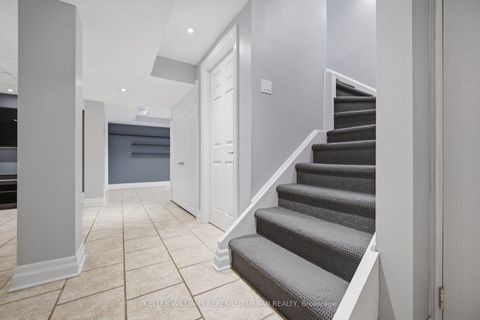 Photo 23 at 82 Eastman Crescent, Leslie Valley, Newmarket