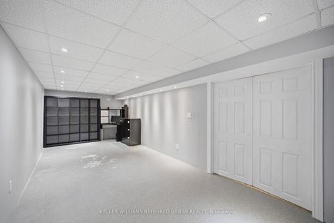 Photo 27 at 82 Eastman Crescent, Leslie Valley, Newmarket