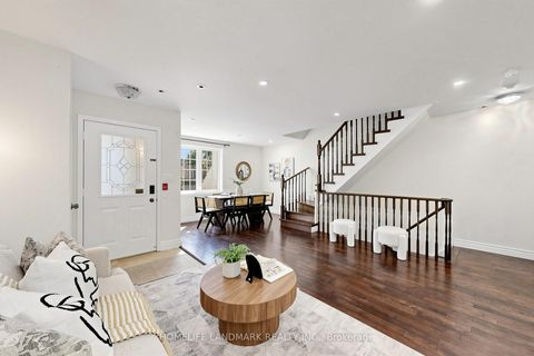 Photo 5 at B29 - 108 Finch Avenue W, Newtonbrook West, Toronto