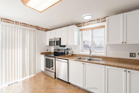 Photo 6 at 57 Wessenger Drive, Holly, Barrie