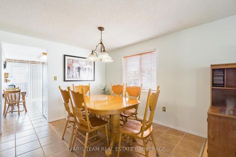 Photo 10 at 57 Wessenger Drive, Holly, Barrie