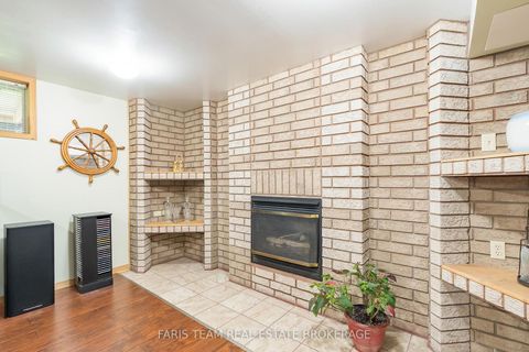 Photo 21 at 57 Wessenger Drive, Holly, Barrie