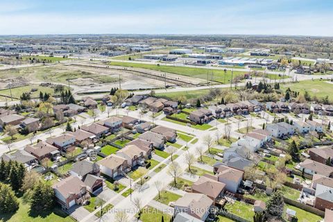 Photo 43 at 57 Wessenger Drive, Holly, Barrie