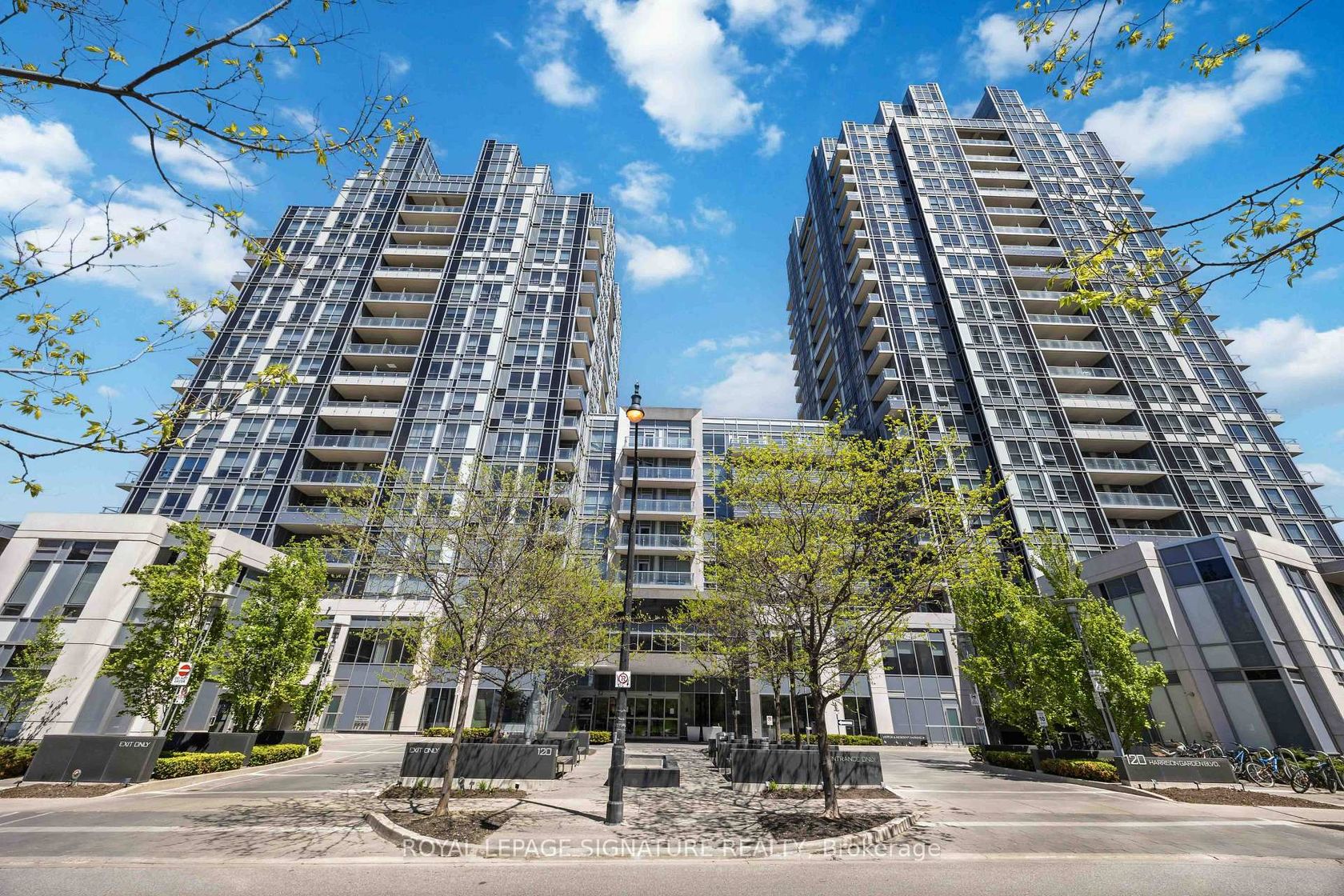1427 - 120 Harrison Garden Boulevard, Willowdale East, Toronto photo number 2