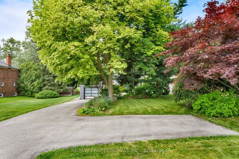 Photo 4 at 1364 Islington Avenue, Rosethorn, Toronto