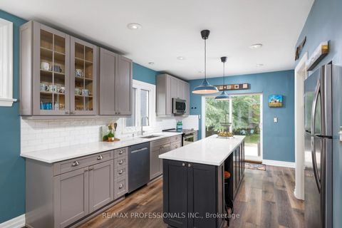 Photo 13 at 1364 Islington Avenue, Rosethorn, Toronto