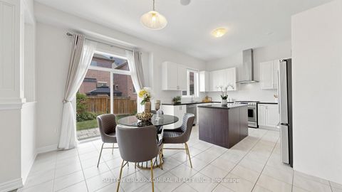 Photo 10 at 284 East's Corners Boulevard, Kleinburg, Vaughan