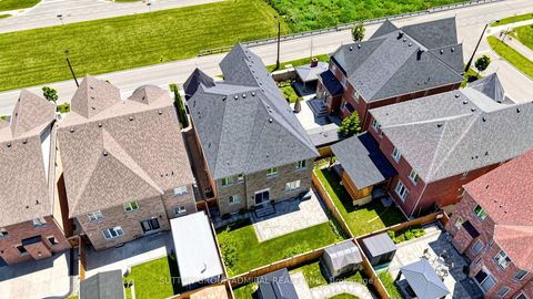 Photo 41 at 284 East's Corners Boulevard, Kleinburg, Vaughan