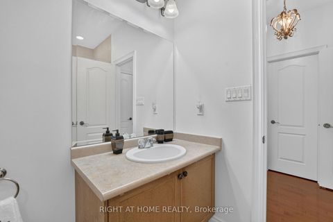 Photo 13 at 66 Sanremo Court, West Woodbridge, Vaughan