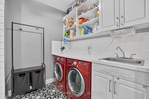 Photo 18 at 66 Sanremo Court, West Woodbridge, Vaughan