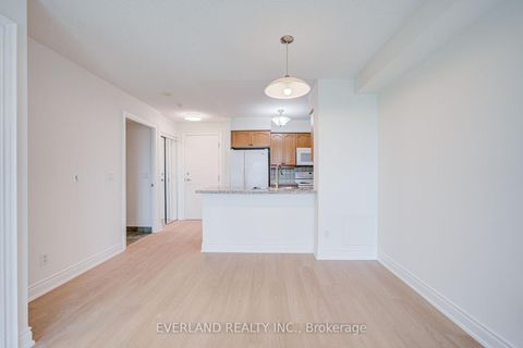 Photo 20 at 707 - 15 Greenview Avenue, Newtonbrook West, Toronto