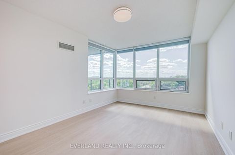 Photo 28 at 707 - 15 Greenview Avenue, Newtonbrook West, Toronto