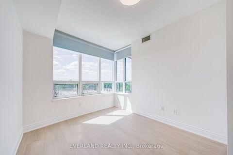 Photo 34 at 707 - 15 Greenview Avenue, Newtonbrook West, Toronto