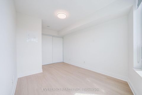 Photo 35 at 707 - 15 Greenview Avenue, Newtonbrook West, Toronto