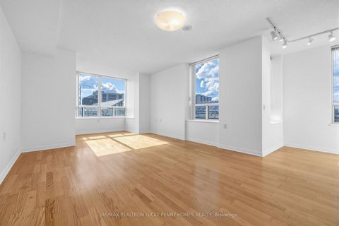 Photo 9 at 807 - 2800 Warden Avenue, L'Amoreaux, Toronto