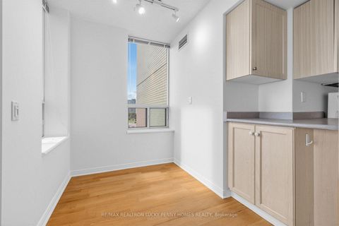 Photo 19 at 807 - 2800 Warden Avenue, L'Amoreaux, Toronto