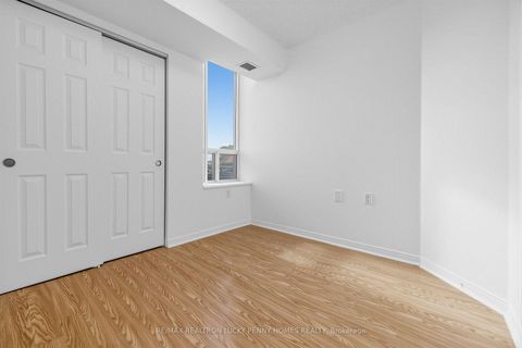 Photo 29 at 807 - 2800 Warden Avenue, L'Amoreaux, Toronto
