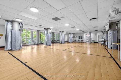 Photo 42 at 807 - 2800 Warden Avenue, L'Amoreaux, Toronto