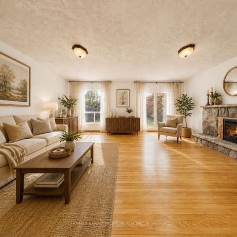 Photo 8 at 17 Chipwood Crescent, Pleasant View, Toronto