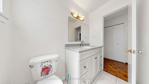 Photo 26 at 17 Chipwood Crescent, Pleasant View, Toronto