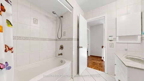 Photo 39 at 17 Chipwood Crescent, Pleasant View, Toronto