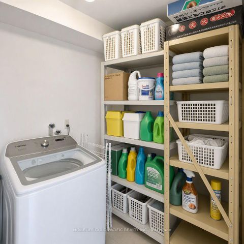 Photo 43 at 17 Chipwood Crescent, Pleasant View, Toronto