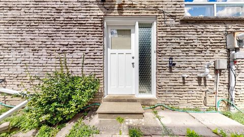 Photo 48 at 17 Chipwood Crescent, Pleasant View, Toronto