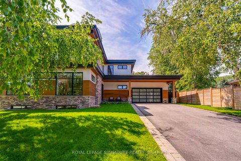 Photo 1 at 12 Cudia Crescent, Cliffcrest, Toronto