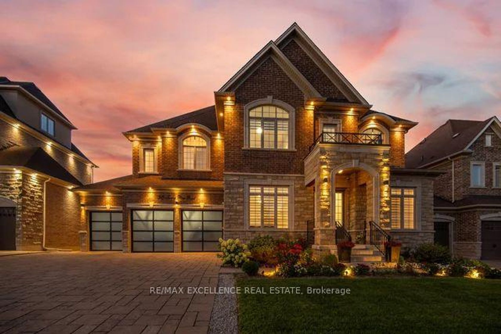 319 Torrey Pines Road, Kleinburg, Vaughan photo number 2