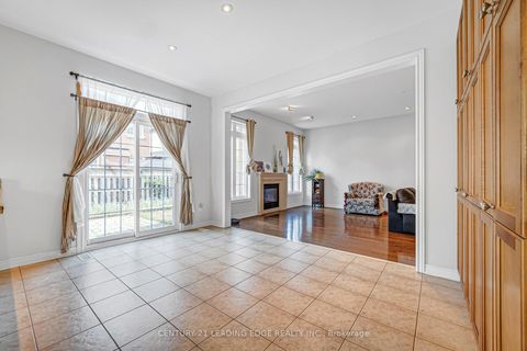 Photo 18 at 180 Coltrane Drive, Patterson, Vaughan
