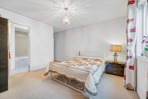 Photo 30 at 180 Coltrane Drive, Patterson, Vaughan