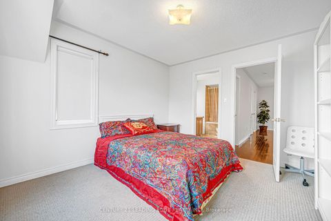 Photo 35 at 180 Coltrane Drive, Patterson, Vaughan