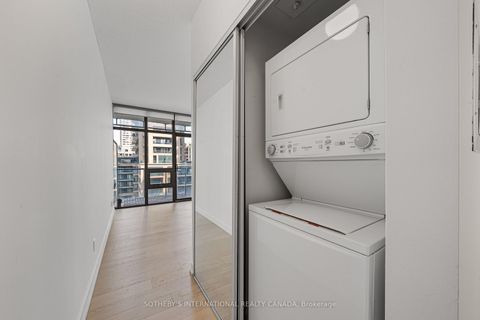 Photo 26 at 1611 - 33 Charles Street E, Yonge Corridor, Toronto