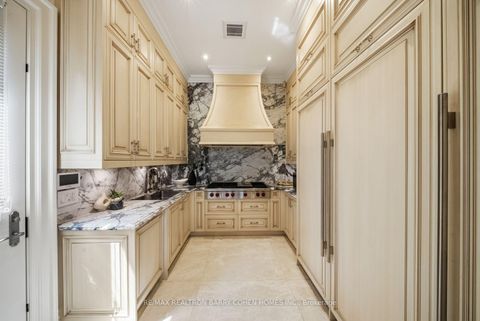 Photo 11 at 99 Bayview Ridge, York Mills, Toronto