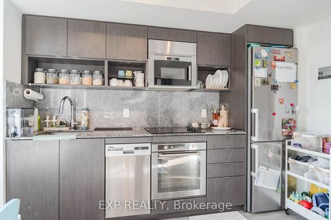 Photo 6 at 308A - 7 Mabelle Avenue, City Centre West, Toronto