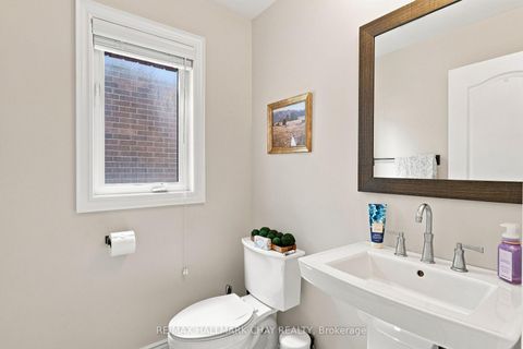 Photo 5 at 23 Nathan Crescent, Painswick South, Barrie