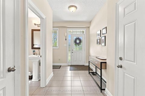 Photo 6 at 23 Nathan Crescent, Painswick South, Barrie