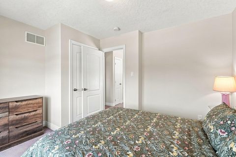 Photo 24 at 23 Nathan Crescent, Painswick South, Barrie